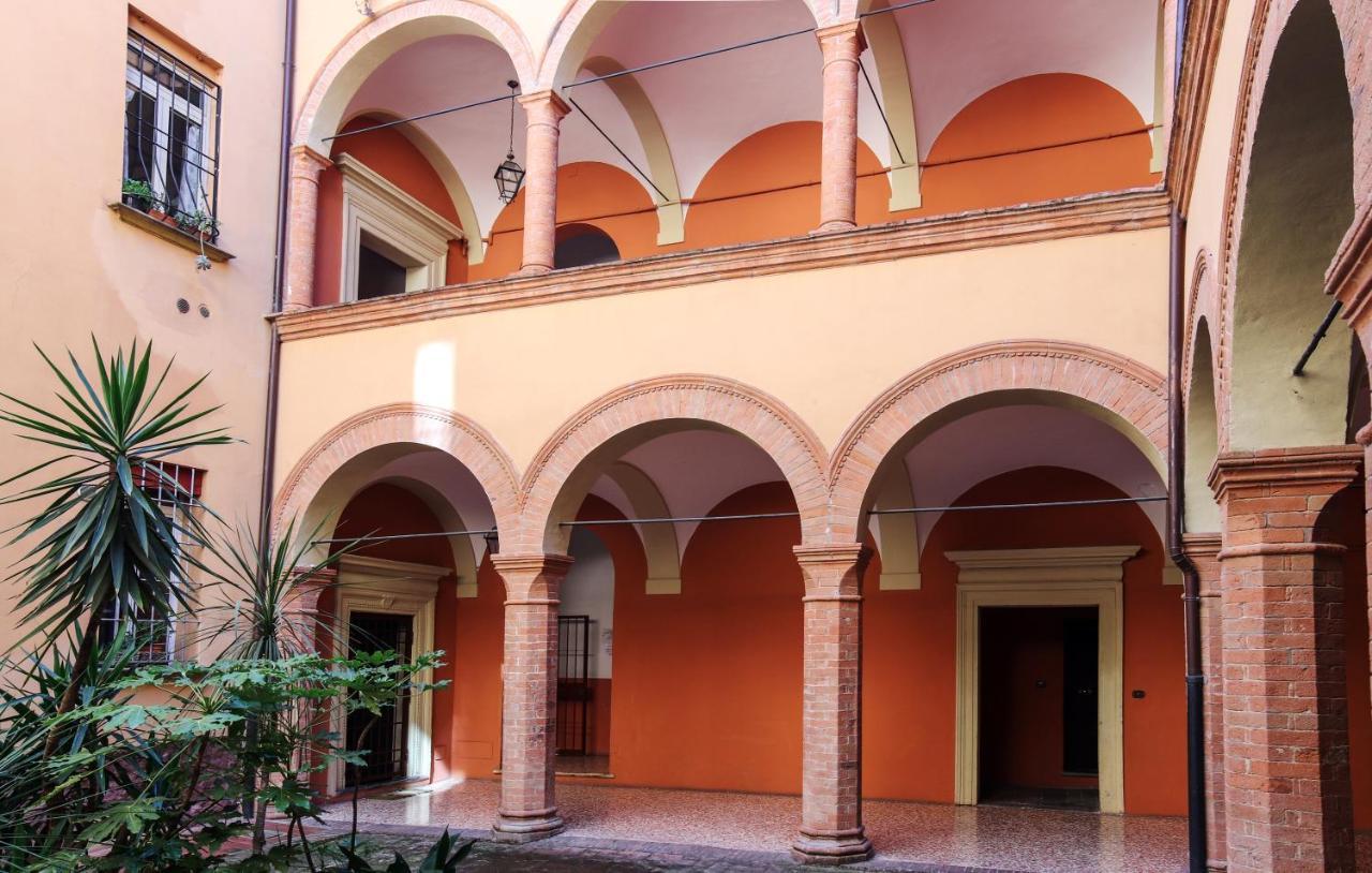 Il Chiostro Hotel โบโลญญา ภายนอก รูปภาพ