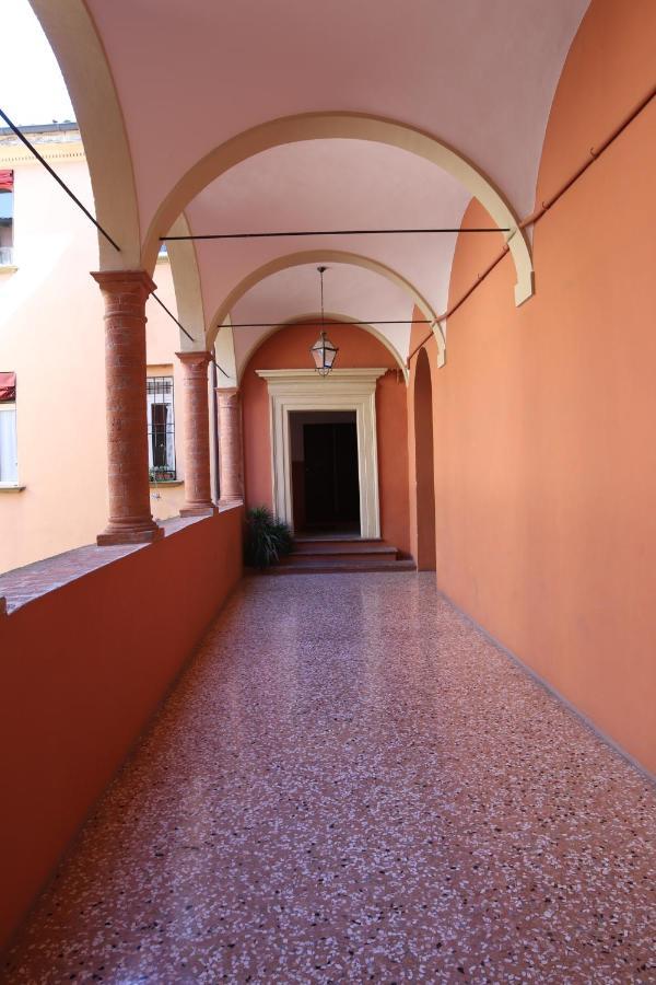 Il Chiostro Hotel โบโลญญา ภายนอก รูปภาพ